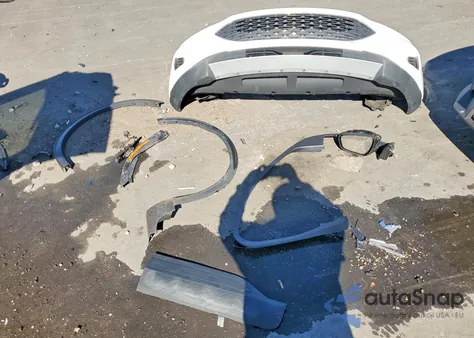 2022 Ford Escape Se z USA, uszkodzony, nr VIN 1FMCU9G65NUA60593